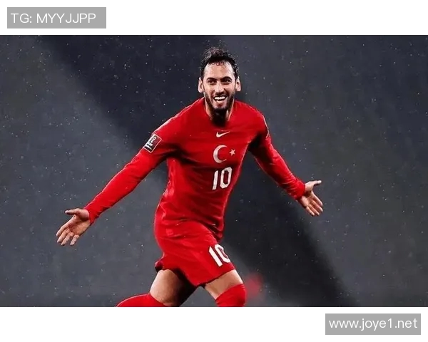 恰尔汗奥卢坚定表态：国米是我的家，未来依旧与蓝黑同行